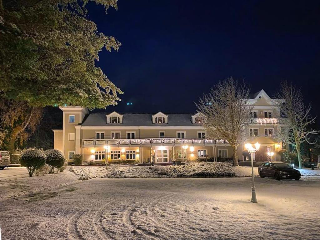 Hotel Residenz Heringsdorf  Esterno foto