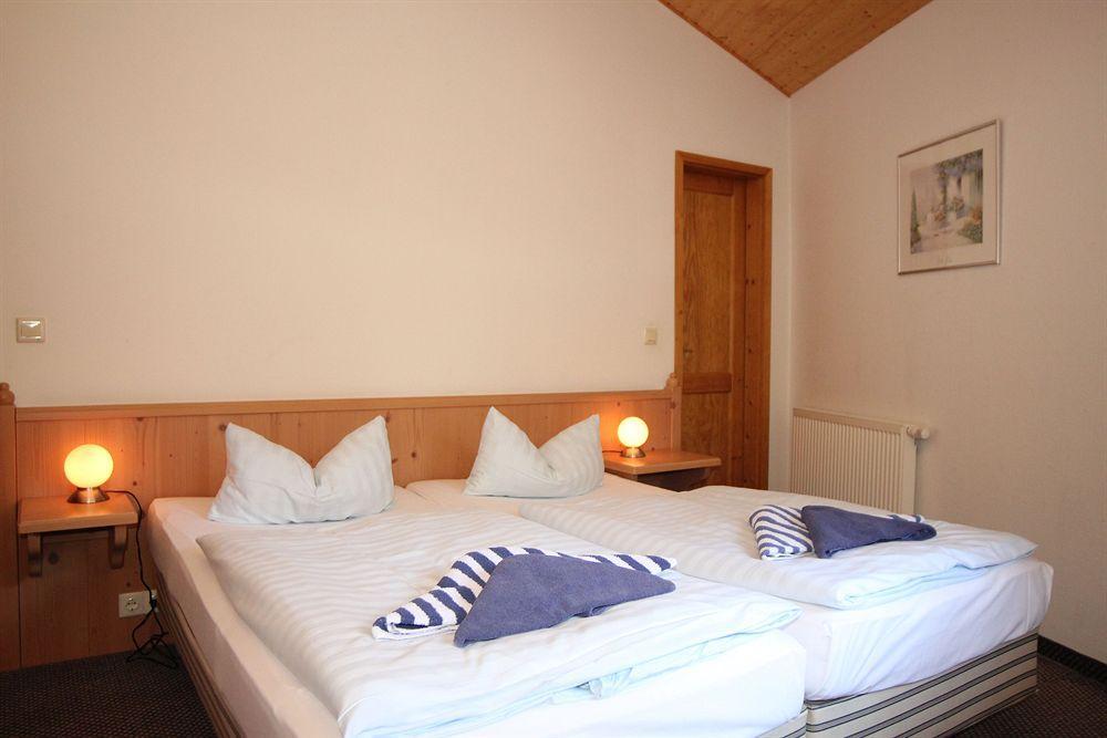 Hotel Residenz Heringsdorf  Esterno foto